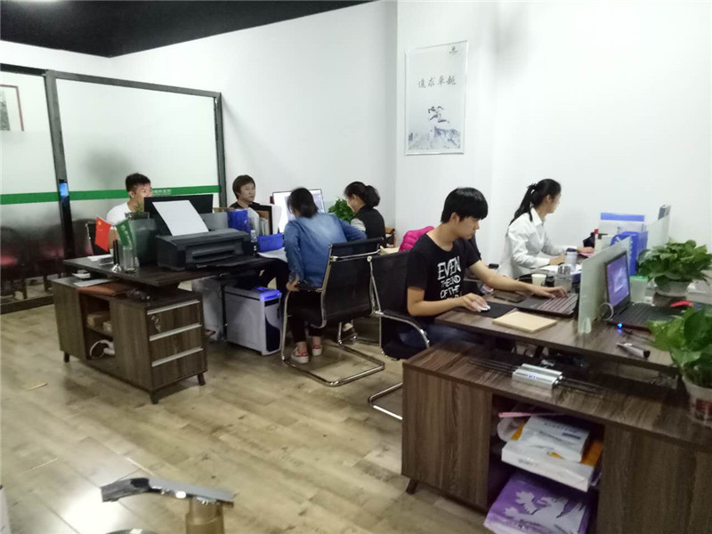 收獲業主錦旗，唐山易尚國際裝修品質再受褒獎!.jpg