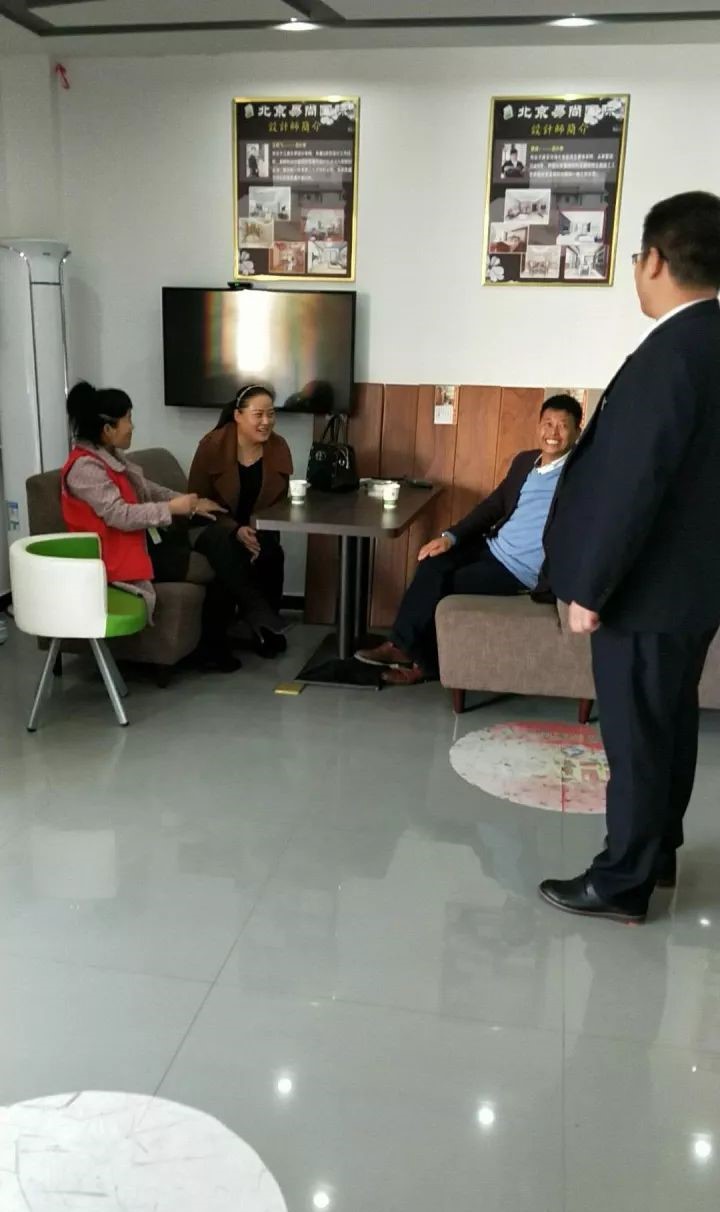 易尚國際 | 工地做得好,裝修錦旗怎會少！.jpg